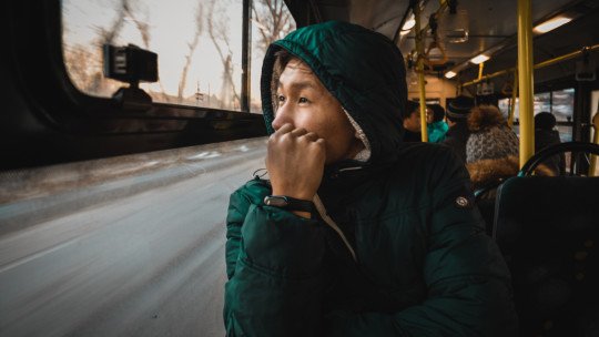 Cuando nada parece suficiente: por qué la insatisfacción puede convertirse en una forma de vivir