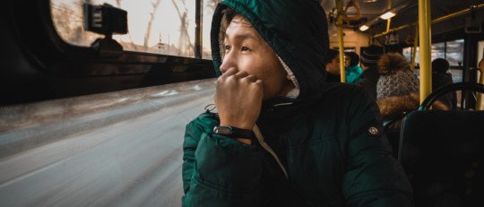 Cuando nada parece suficiente: por qué la insatisfacción puede convertirse en una forma de vivir