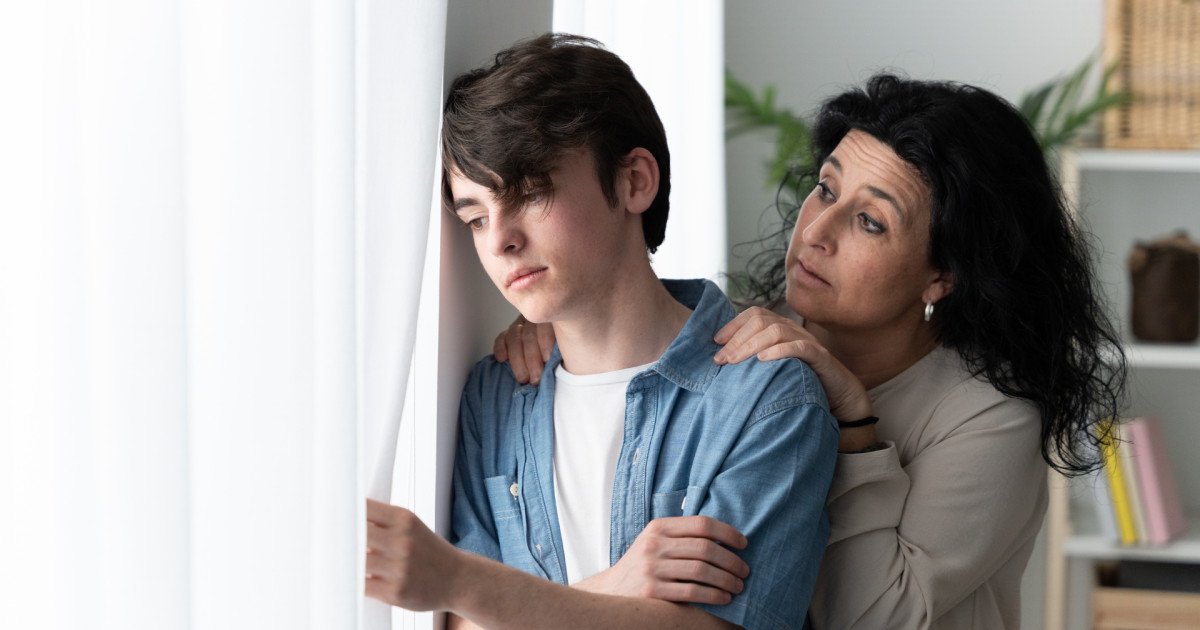 Gaslighting de una madre narcisista: 5 señales de que dudas de ti