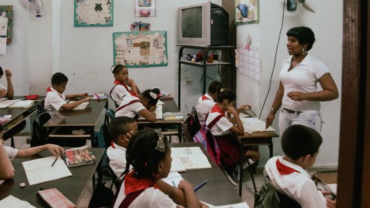 niños, aula, emociones, salud mental