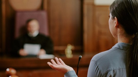 Psicología del testimonio: fiabilidad de los testigos en procesos judiciales