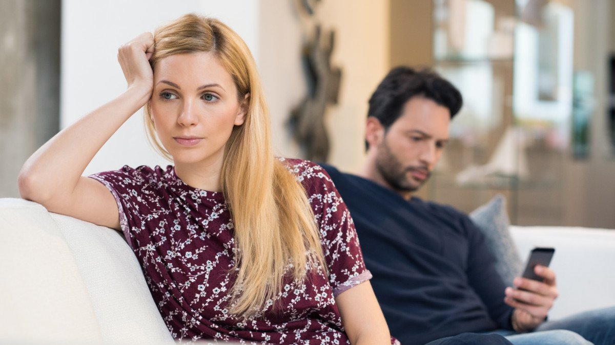 ¿Y si no estás decepcionado con tu pareja, sino con la vida que imaginaste a su lado y que no estás viviendo?