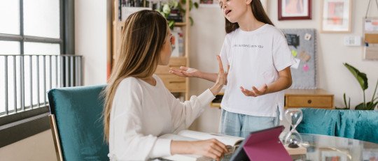 ansiedad adolescente, discusión