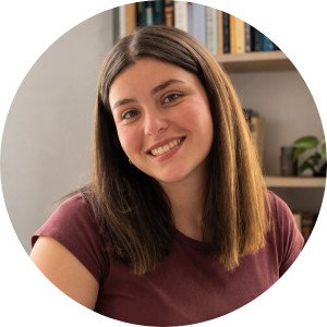 Andrea Lara Dols