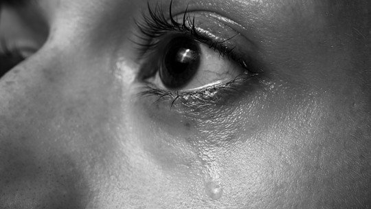Trauma relacional: cómo afecta la confianza, los límites y los vínculos