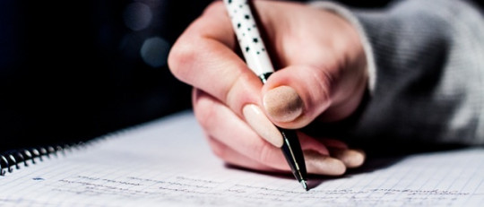 Grafología y Personalidad: 5 rasgos de escritura principales