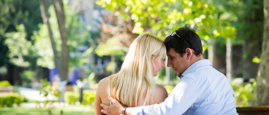 Diferenciar entre amor y amistad.