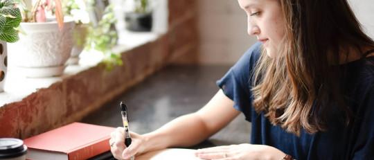 Cómo facturar si eres psicólogo autónomo en España