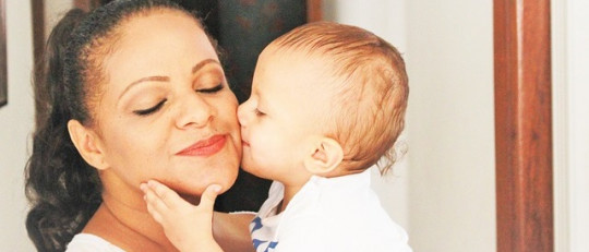 La mirada de una madre y la función maternal: “soy mirado, luego existo”