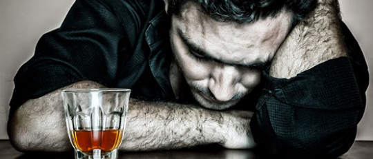 Delirium tremens: un grave síndrome de abstinencia al alcohol