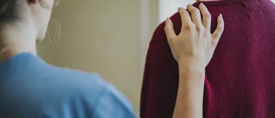 Técnica de la reatribución en psicoterapia