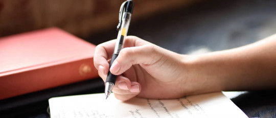 Disartria-mano torpe