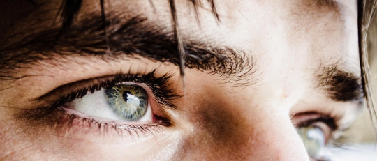 Cómo afecta el estrés a los ojos