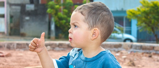 La pobreza afecta al desarrollo cerebral de los niños