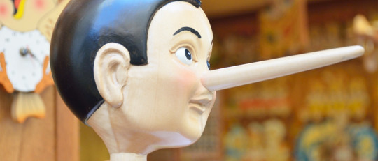 7 claves para detectar si alguien te está mintiendo