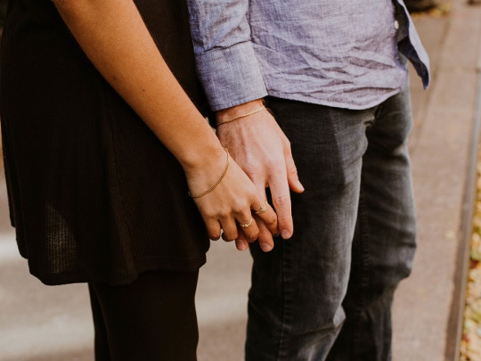 Problemas de pareja: los 4 factores psicológicos que la desgastan