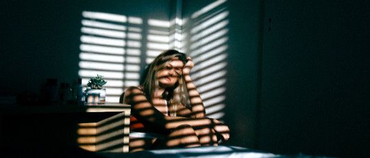 12 características y hábitos de las personas negativas