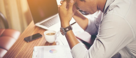 8 consejos esenciales para reducir el estrés laboral