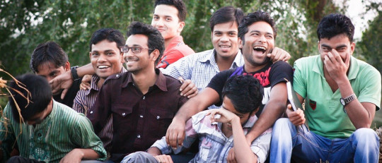 Amigos y felicidad: cantidad a los 20, calidad a los 30