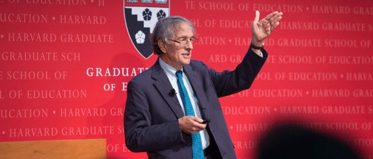 Las 12 mejores frases de Howard Gardner