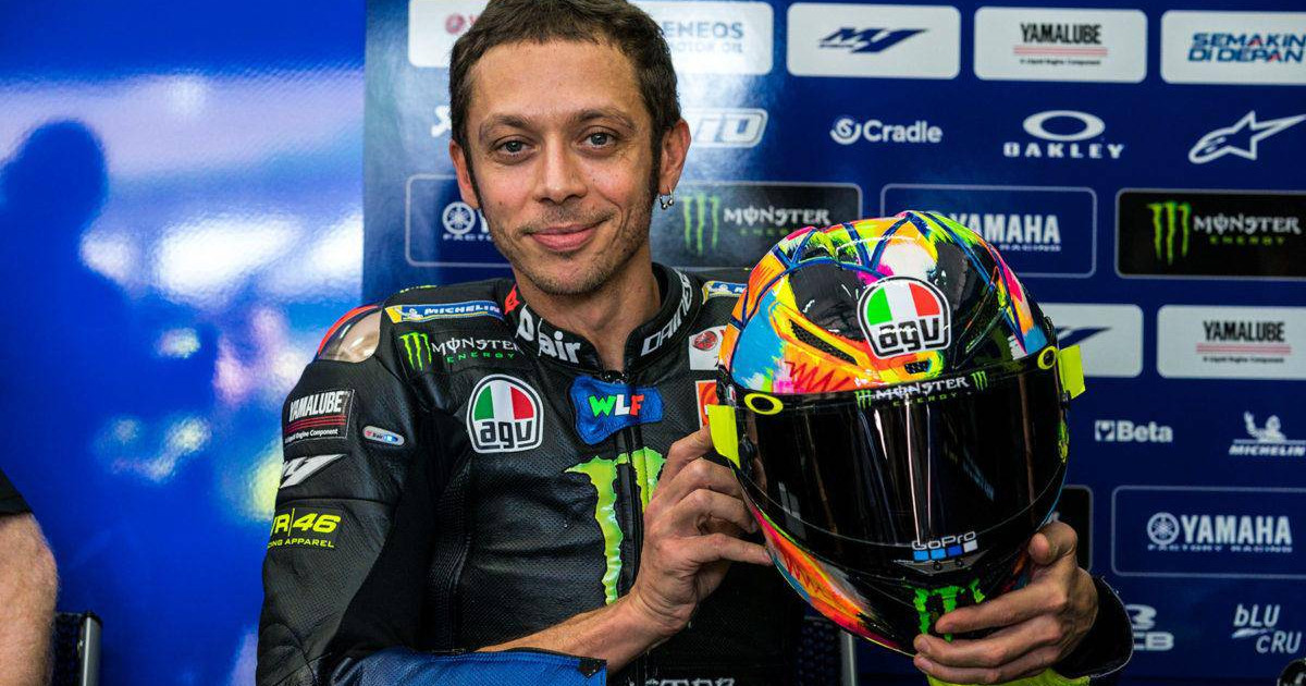 Rossi esperará algunas carreras para definir su futuro
