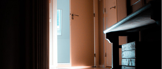 La nueva normalidad, el síndrome de la cabaña, síntomas y consejos