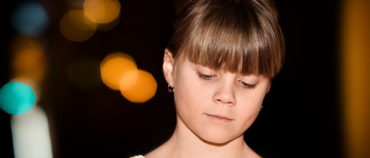 Enseñar habilidades de liderazgo y resolución problemas a niñas de primaria previene la agresión