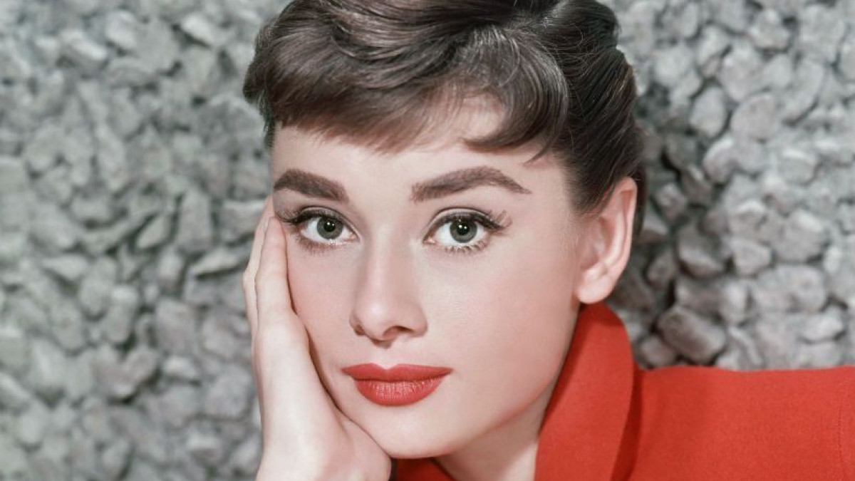 Las 85 mejores frases de Audrey Hepburn