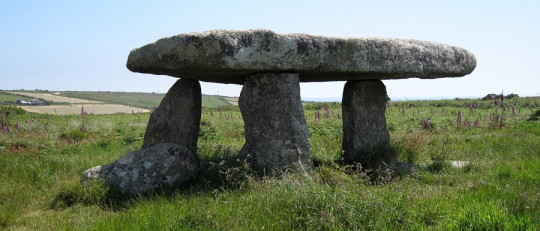 Rituales funerarios en la edad de piedra