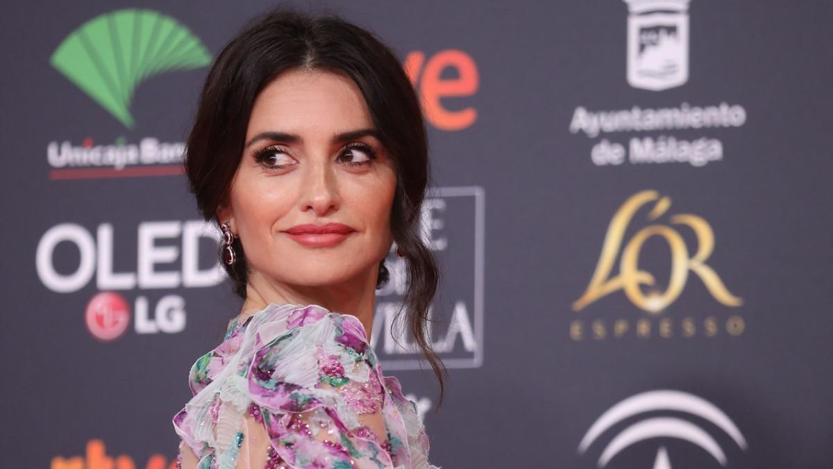 "FRASES" DE PENÉLOPE CRUZ.................... Penelope-wide