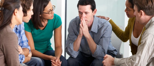 Grupos de apoyo: ¿qué son y para qué son eficaces?