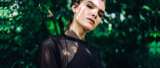 75 frases irónicas para darle una vuelta de tuerca a la vida