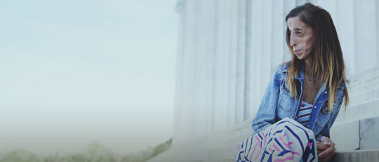 Todo el mundo le decía que era la mujer más fea del mundo. Pero ella transformó las burlas en esto