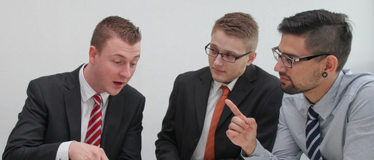 Falacia del peor motivo