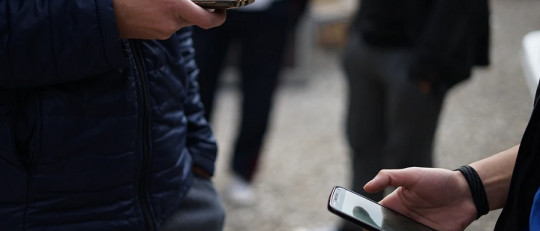 Señales de que tu hijo adolescente usa mal las redes sociales