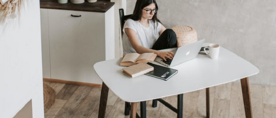 Las claves psicológicas que explican la eficacia de la terapia online