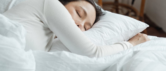 Las 7 actitudes del Mindfulness aplicadas al insomnio