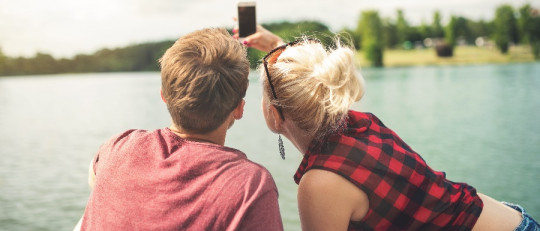 Tecnoadicción: qué es y cuáles son sus causas y síntomas