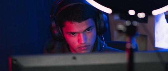 Consecuencias emocionales de la adicción a los videojuegos en adolescentes