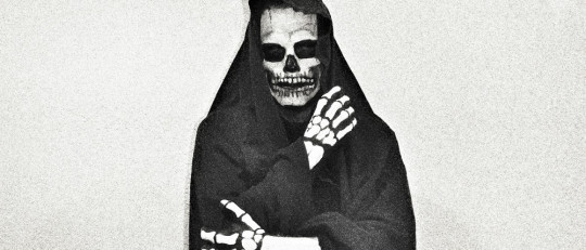 Sensación de presencia (Psicología): causas y trastornos asociados